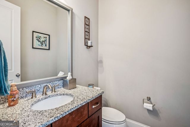 1284 Nash Springs Circle, Lilburn, GA 30047
