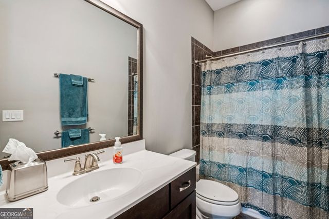 1284 Nash Springs Circle, Lilburn, GA 30047