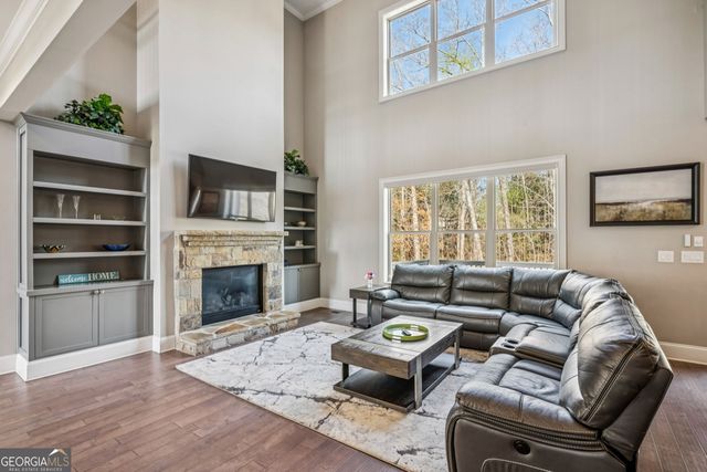 1284 Nash Springs Circle, Lilburn, GA 30047