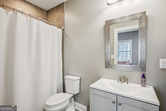 1284 Nash Springs Circle, Lilburn, GA 30047