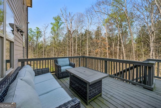 1284 Nash Springs Circle, Lilburn, GA 30047