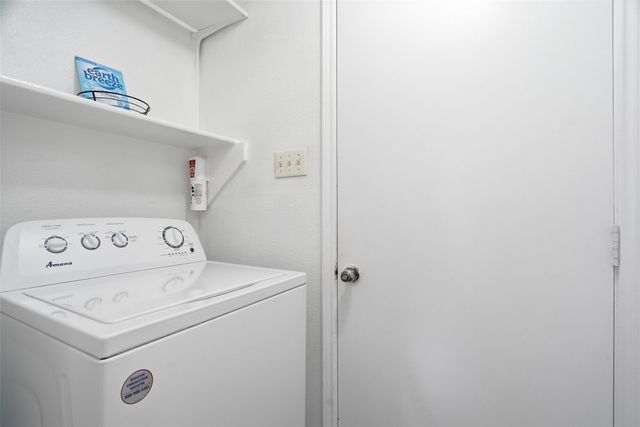 637 Cedar Ridge Lane, Burleson, TX 76028