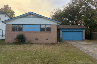320 N Cedar Street, Owasso, OK 74055