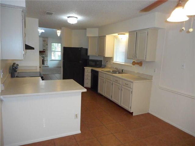 16823 Whitebrush LOOP, Austin, TX 78717
