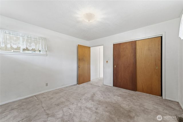 318 NE Lambert Avenue, College Place, WA 99324