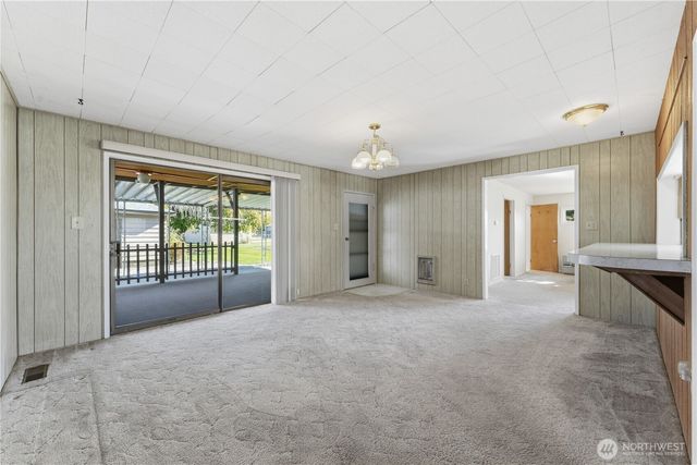 318 NE Lambert Avenue, College Place, WA 99324