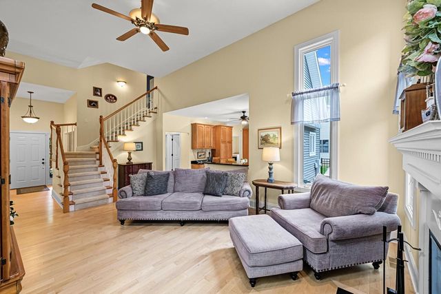 403 Maple LANE, Williams Bay, WI 53191
