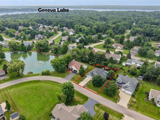 403 Maple LANE, Williams Bay, WI 53191