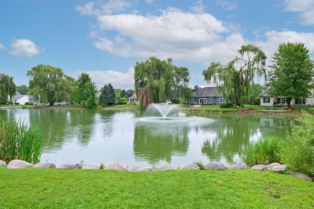 403 Maple LANE, Williams Bay, WI 53191