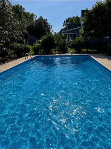 403 Maple LANE, Williams Bay, WI 53191