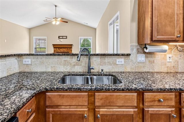 305 Victory Circle, Commerce, GA 30529