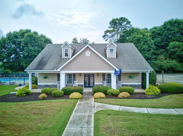 305 Victory Circle, Commerce, GA 30529