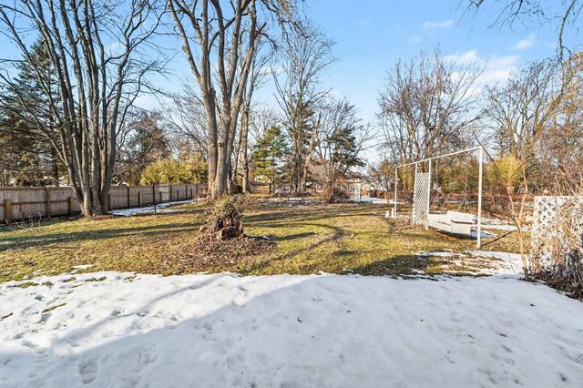 1121 Ottawa Street, Royal Oak, MI 48073