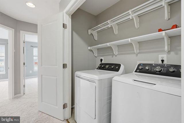 8102 DOVE COTTAGE CT, Lorton, VA 22079