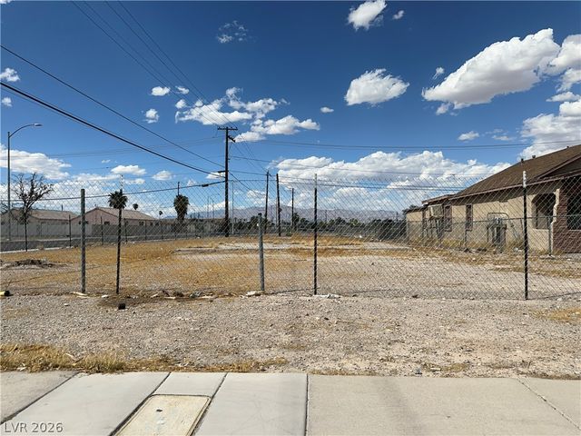 710 West Wilson Avenue, Las Vegas, NV 89106