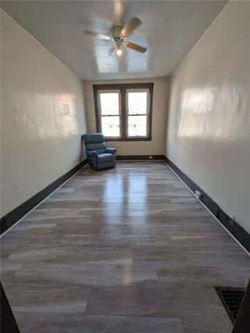 505 Broadway Ave, Mckees Rocks, PA 15136