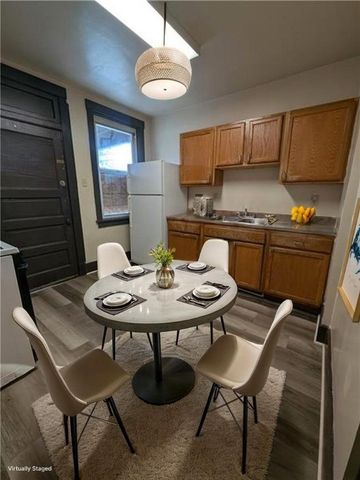 505 Broadway Ave, Mckees Rocks, PA 15136