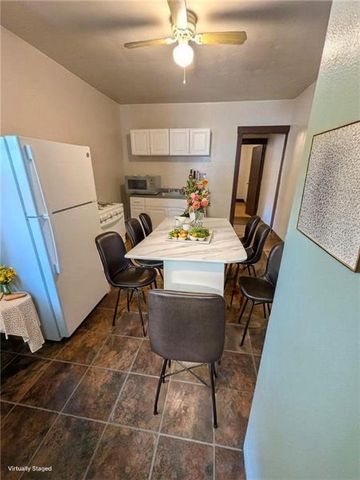 505 Broadway Ave, Mckees Rocks, PA 15136