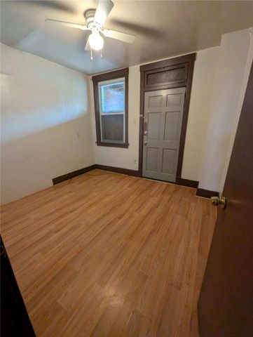 505 Broadway Ave, Mckees Rocks, PA 15136