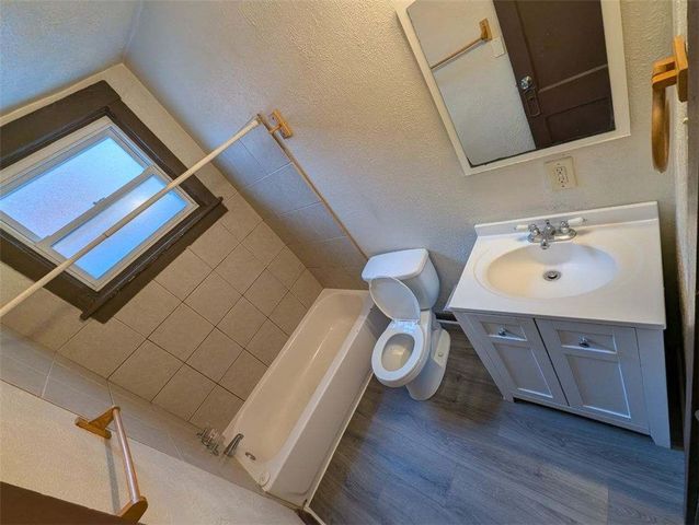 505 Broadway Ave, Mckees Rocks, PA 15136