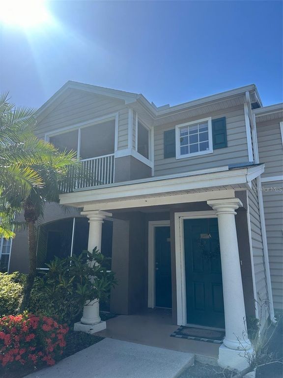 8926 MANOR LOOP 202, Lakewood Ranch, FL 34202