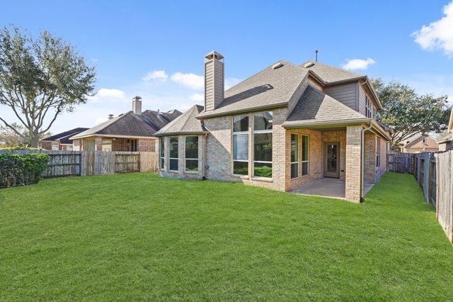 10335 Belvamera Road, Richmond, TX 77407