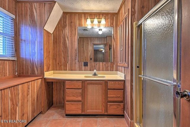 2480 Elk Way, Newport, TN 37821