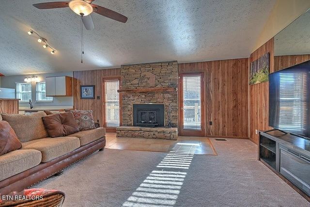 2480 Elk Way, Newport, TN 37821