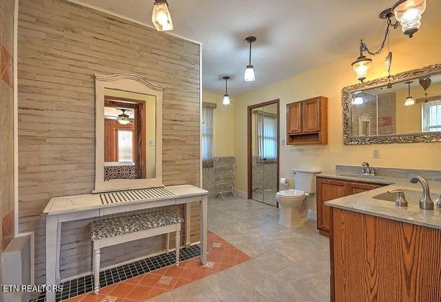 2480 Elk Way, Newport, TN 37821