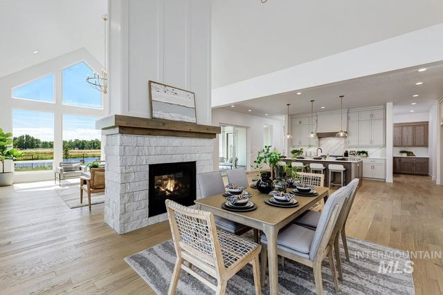 21695 Appaloosa Ave, Star, ID 83669