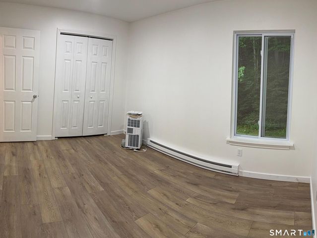 66 Nashville Road J, Bethel, CT 06801