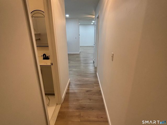 66 Nashville Road J, Bethel, CT 06801