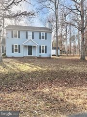 10802 HEATHERWOOD DR, Spotsylvania, VA 22553