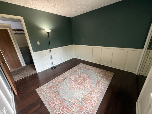 218 Sugarwood Lane, Avon, IN 46123