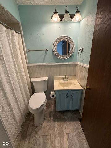 218 Sugarwood Lane, Avon, IN 46123