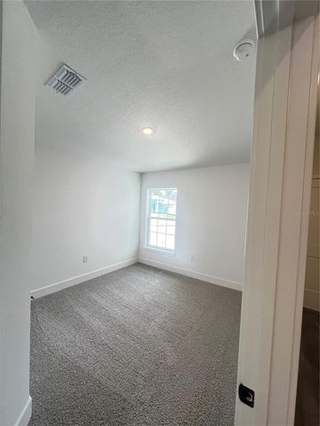 9451 HIGHLAND HILLS DR STREET, Hudson, FL 34667