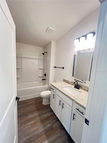9451 HIGHLAND HILLS DR STREET, Hudson, FL 34667