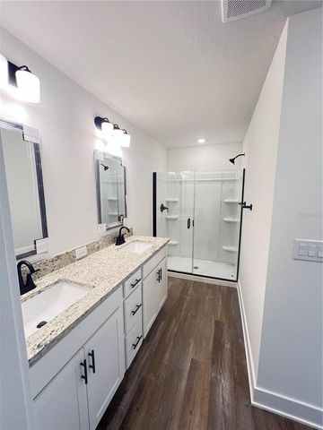 9451 HIGHLAND HILLS DR STREET, Hudson, FL 34667