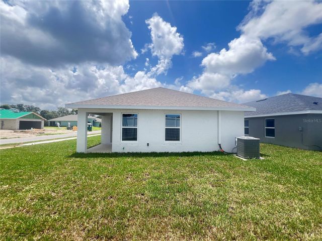 9451 HIGHLAND HILLS DR STREET, Hudson, FL 34667