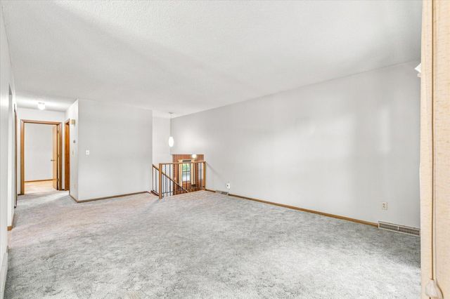 6370 County Road 5 NW, Isanti, MN 55040