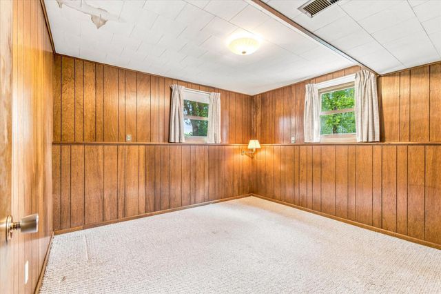 6370 County Road 5 NW, Isanti, MN 55040