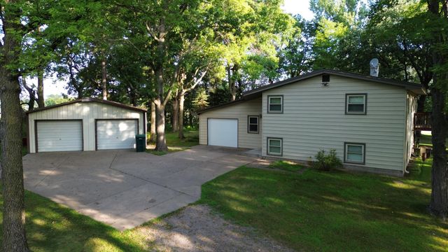 6370 County Road 5 NW, Isanti, MN 55040