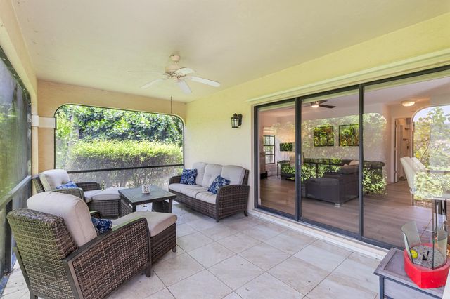 12715 Kingsway Road, Wellington, FL 33414