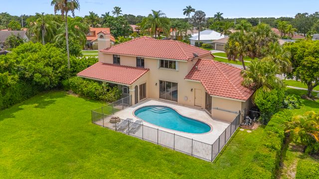 12715 Kingsway Road, Wellington, FL 33414
