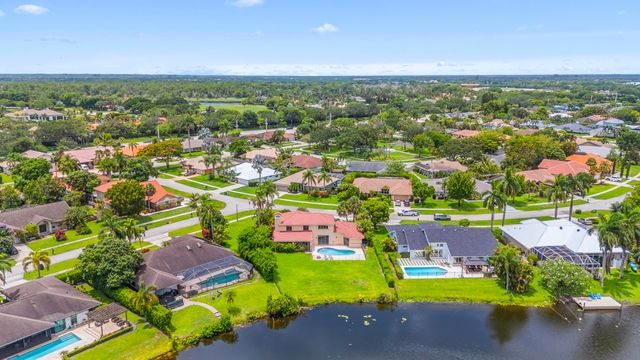 12715 Kingsway Road, Wellington, FL 33414