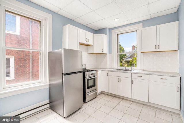 836 WYNNEWOOD RD, Philadelphia, PA 19151