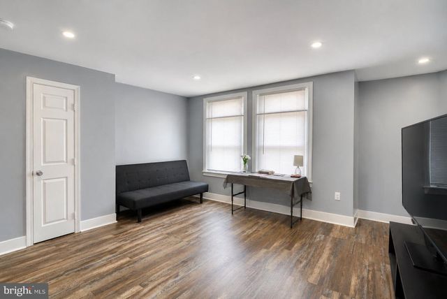 836 WYNNEWOOD RD, Philadelphia, PA 19151