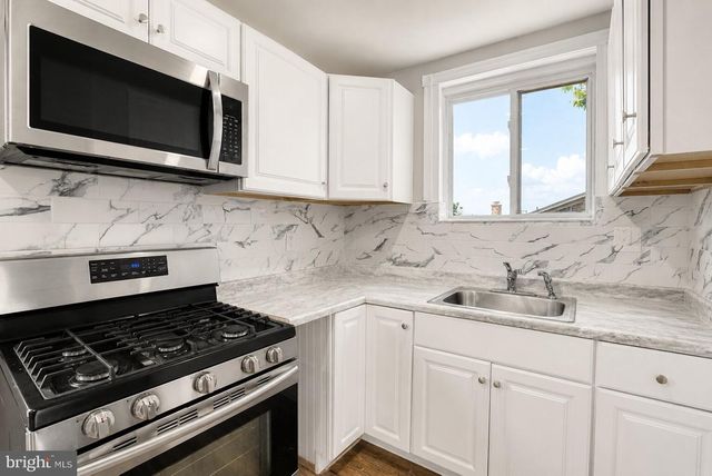 836 WYNNEWOOD RD, Philadelphia, PA 19151