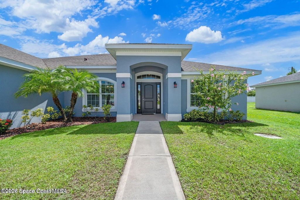779 Geddes Street SW, Palm Bay, FL 32908