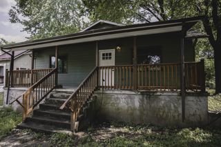 310 E 15th St, Columbia, TN 38401